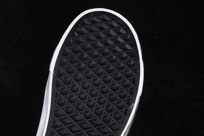 Vans LX Old Skool 36 Low-Top Casual Skate Shoes - VN000E8VBGK