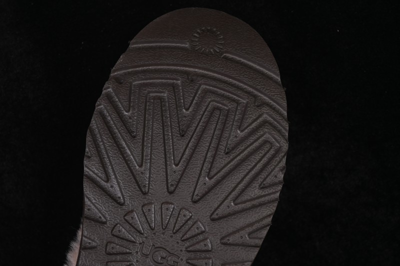 UGG Zora Lightweight Comfortable Casual Flats 1178111 DDC