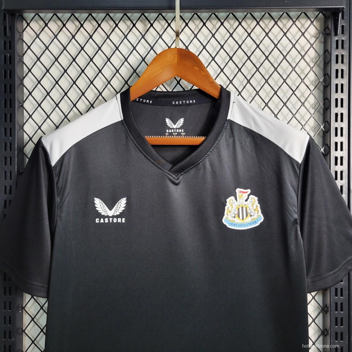 23/24 Newcastle United Black Training Jersey