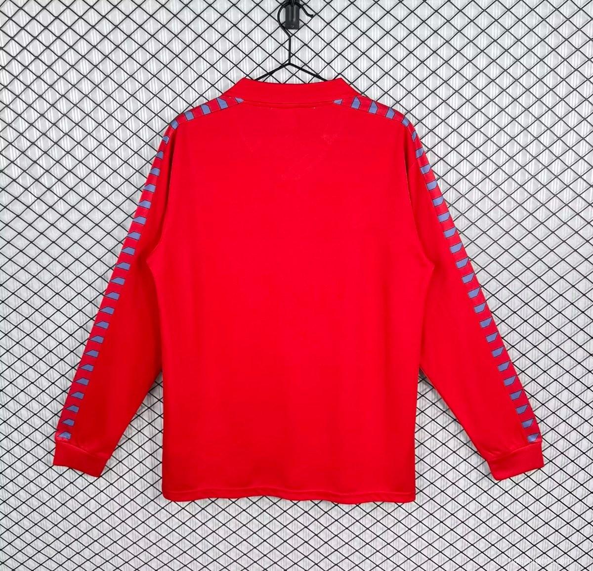 Retro 83/84 Osasuna Home Long Sleeve Jersey