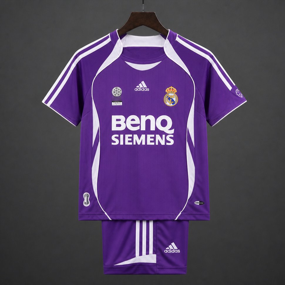 Retro Kids 06/07 Real Madrid Away Purple Jersey
