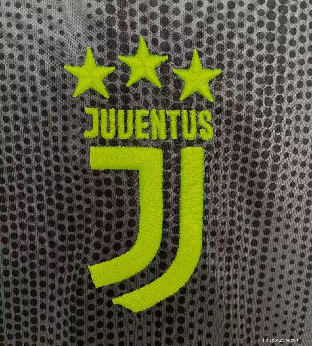 Retro 18/19 Juventus Third Jersey