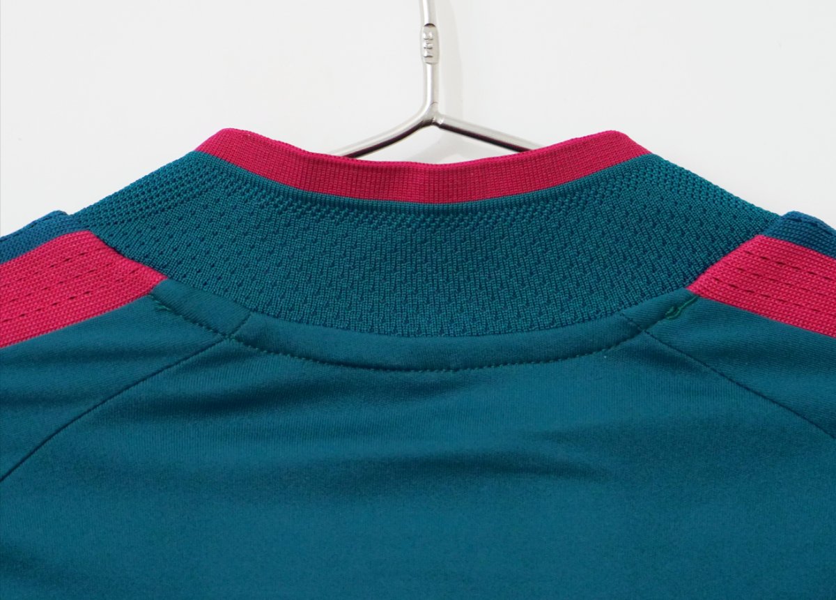 26/27 Real Madrid CF Teal & Pink Quarter-Zip Training Top