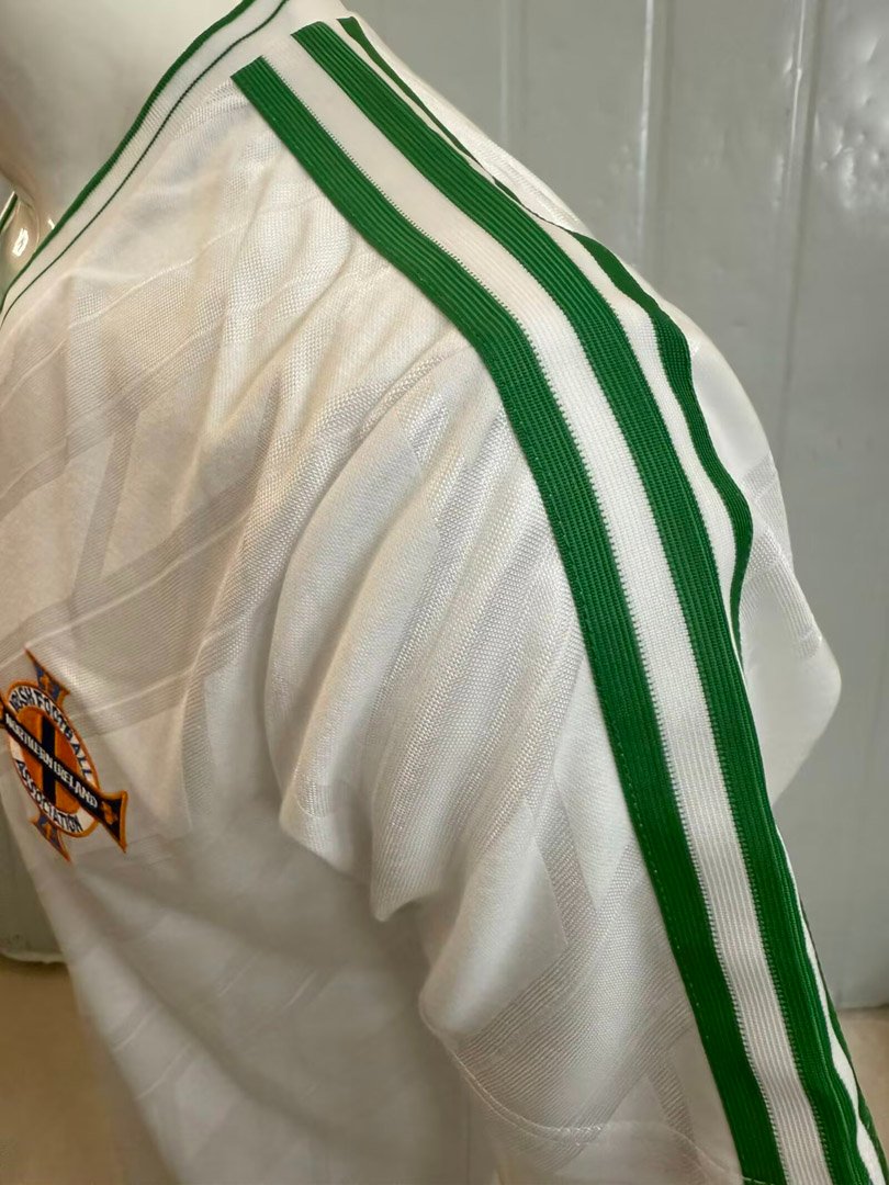 Retro 1986 Northern Ireland Away White Jersey